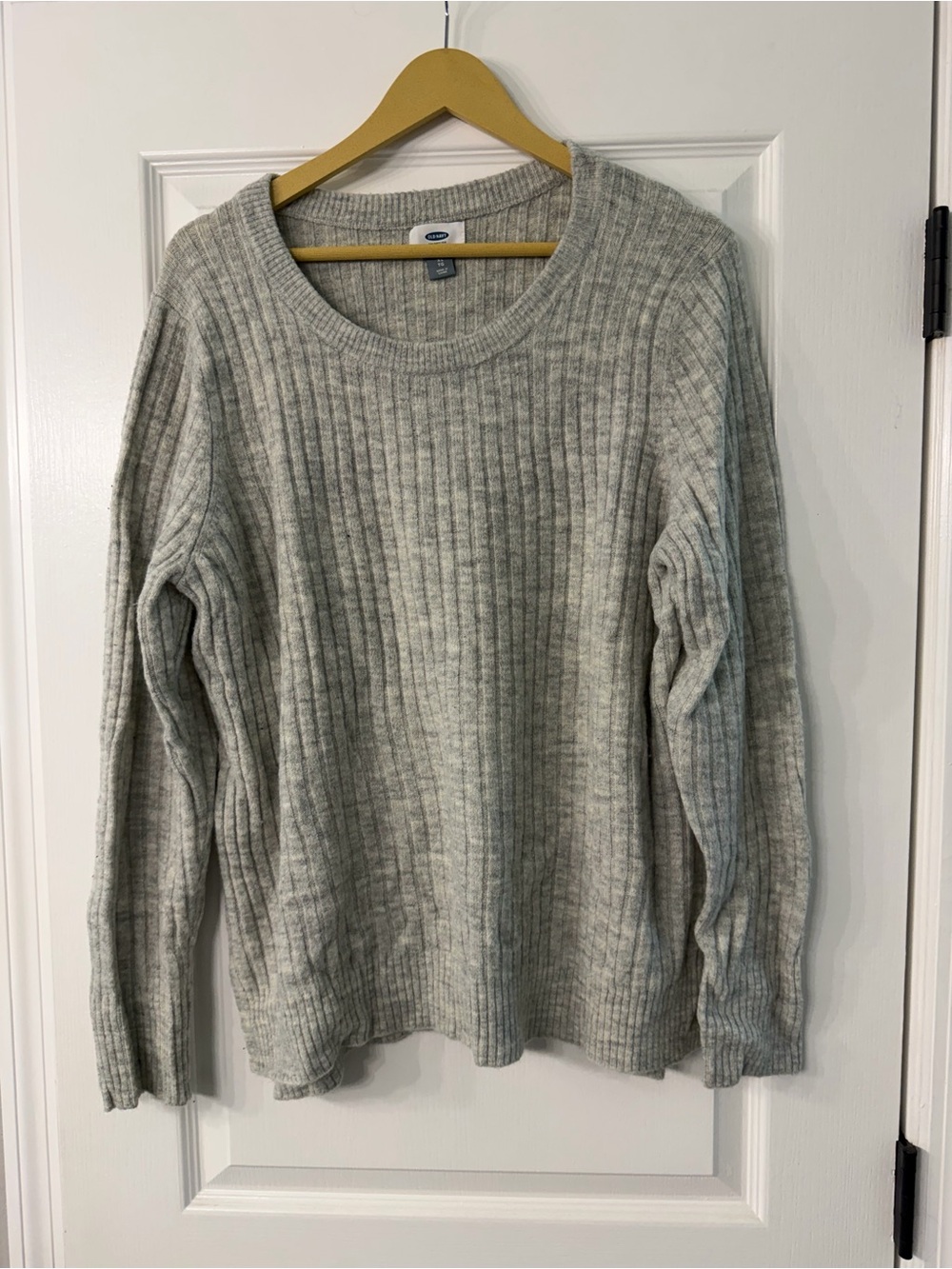 Old Navy Light Gray Ribbed Crewneck Sweater